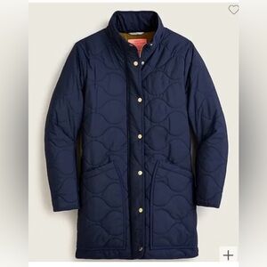 J.Crew Quilted cocoon puffer with PrimaLoft size Medium in Navy